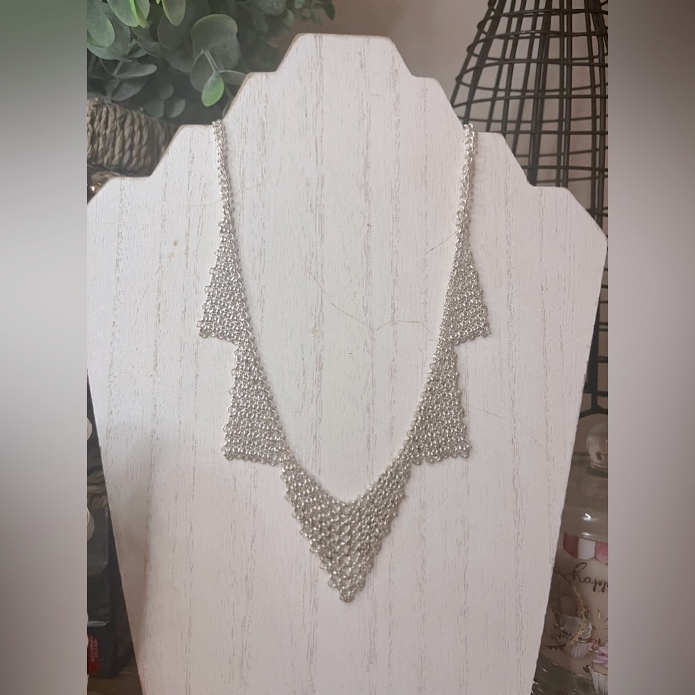 🖤 GUESS silver plated necklace by guess